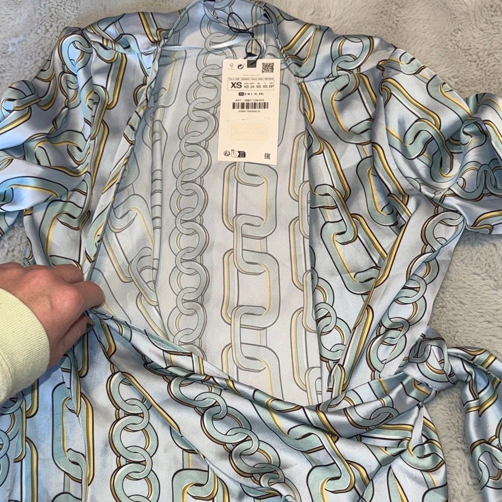 Zara Chain Print Wrap Blouse - Picture 6 of 11